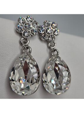 Bridal Crystal Cluster & Pear Drop Earrings 1.25" Sparkly Wedding Elegant Cute